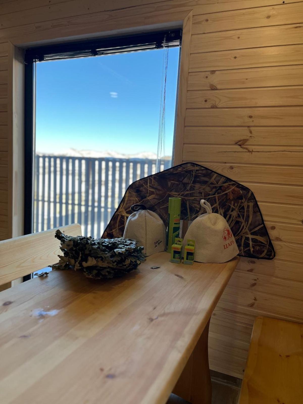 Familyhousetabagan гостевой дом,коттедж в горах для компании с террасой и баней Chalet Almaty